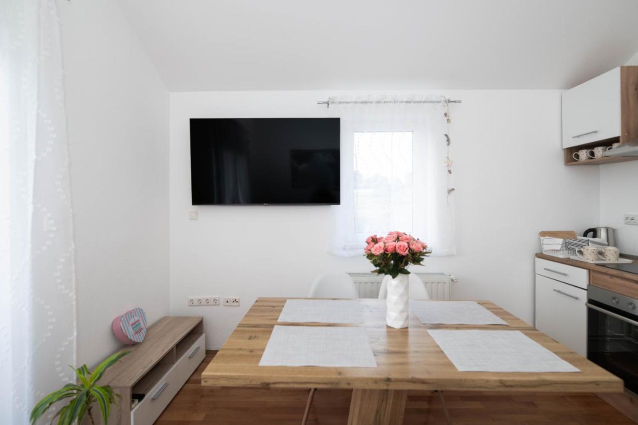 Sunny Beach Apartments Шибеник Екстер'єр фото