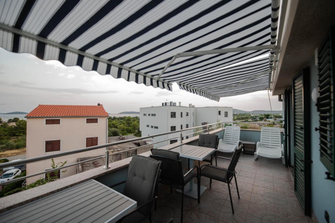Sunny Beach Apartments Шибеник Екстер'єр фото