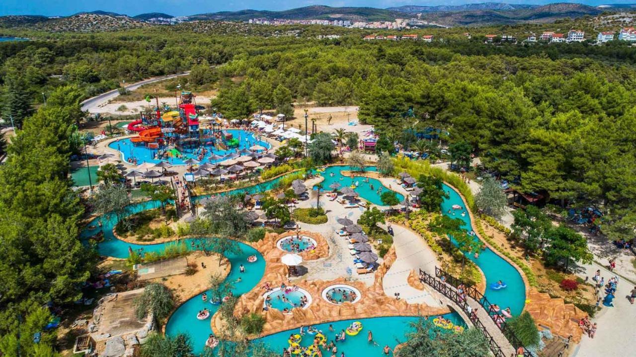 Sunny Beach Apartments Шибеник Екстер'єр фото