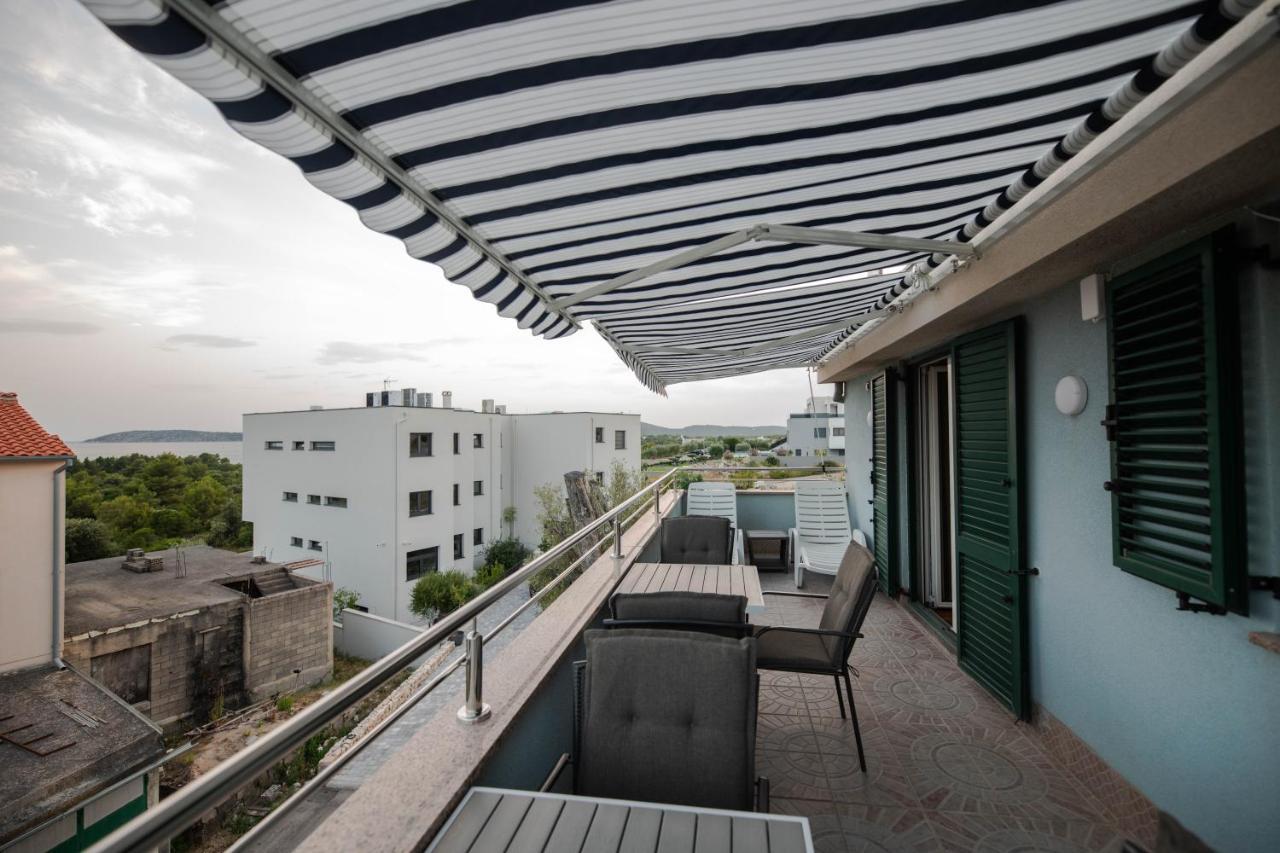 Sunny Beach Apartments Шибеник Екстер'єр фото